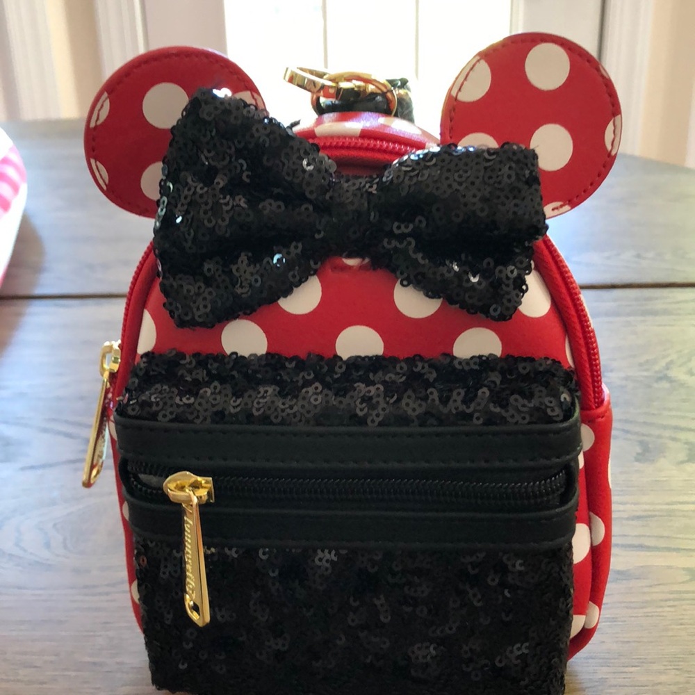 Disney Minnie Mouse Sequin and Polka Dot Loungefly Wristlet